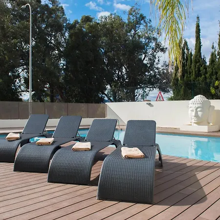 Marina B2 Apartment *